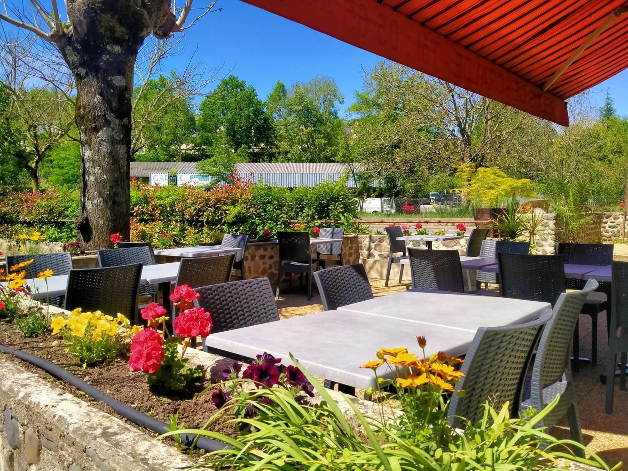 Le Relais De Boralde Hotel *